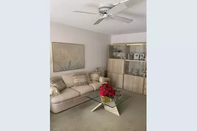 296 Grantham F, Deerfield Beach, FL 33442 - Photo 3