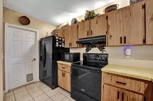 8650 SW 51st St, Cooper City, FL 33328 - Photo 39