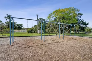 8650 SW 51st St, Cooper City, FL 33328 - Photo 73