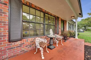 8650 SW 51st St, Cooper City, FL 33328 - Photo 9