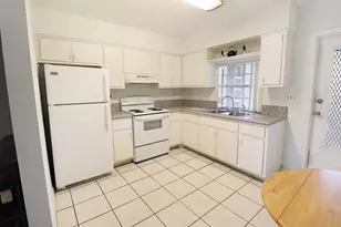 832 NE 22nd Dr, Wilton Manors, FL 33305 - Photo 15