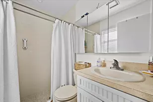 6108 Rainbow Ct, Greenacres, FL 33463 - Photo 17