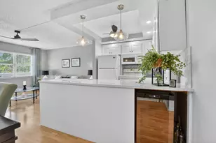 2074 Cambridge D, Deerfield Beach, FL 33442 - Photo 11