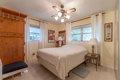 722 Ridge Road, Lantana, FL 33462 - Photo 11