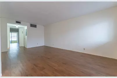 2020 Lake Osborne Drive, Lake Worth Beach, FL 33461 - Photo 5