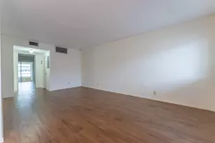 2020 Lake Osborne Dr, Lake Worth Beach, FL 33461 - Photo 5