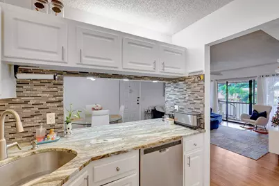 614 Sea Pine Way #C2, West Palm Beach, FL 33415 - Photo 9