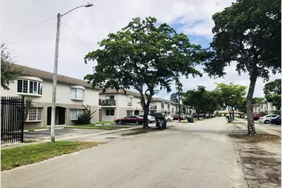 1848 NW 55th Avenue #4x, Lauderhill, FL 33313 - Photo 27