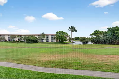 2902 Victoria Circle #J-2, Coconut Creek, FL 33066 - Photo 25