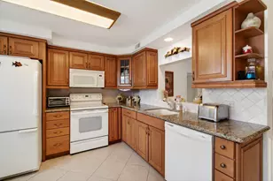 2902 Victoria Cir, Coconut Creek, FL 33066 - Photo 31