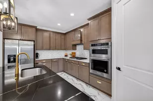 2455 Primrose Pl, Oakland Park, FL 33309 - Photo 15