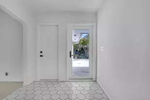 532 Gulf Rd, North Palm Beach, FL 33408 - Photo 9
