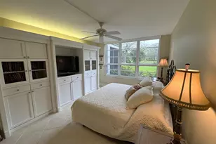 625 Oaks Dr, Pompano Beach, FL 33069 - Photo 9