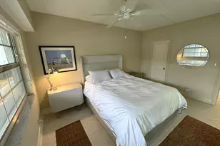 625 Oaks Dr, Pompano Beach, FL 33069 - Photo 11