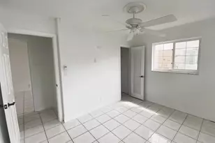 4570 NW 16th Ave, Tamarac, FL 33309 - Photo 3