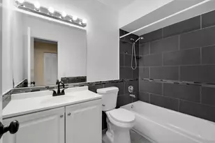 2070 NW 109th Ave, Sunrise, FL 33322 - Photo 5