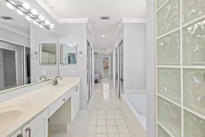 2095 Bonisle Circle, Riviera Beach, FL 33418 - Photo 21