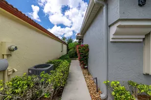 2095 Bonisle Cir, Riviera Beach, FL 33418 - Photo 53