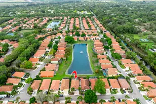 2095 Bonisle Cir, Riviera Beach, FL 33418 - Photo 43