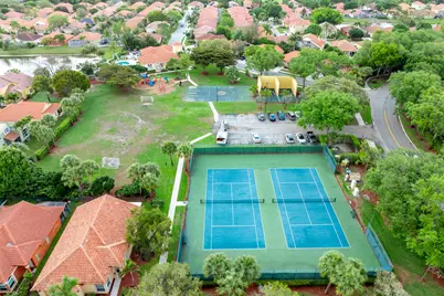 2095 Bonisle Circle, Riviera Beach, FL 33418 - Photo 45