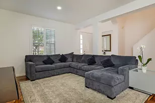 458 Woodview Cir, Palm Beach Gardens, FL 33418 - Photo 9