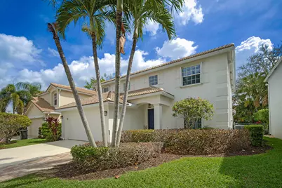 458 Woodview Circle, Palm Beach Gardens, FL 33418 - Photo 1