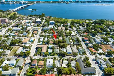 215 S Palmway, Lake Worth Beach, FL 33460 - Photo 41