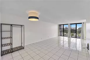 1000 Parkview Dr, Hallandale Beach, FL 33009 - Photo 7