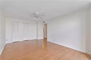 1000 Parkview Dr, Hallandale Beach, FL 33009 - Photo 3