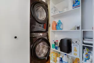 90 SW 3rd St, Miami, FL 33130 - Photo 13