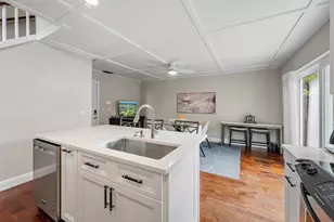 17 Commodore Pl, Palm Beach Gardens, FL 33418 - Photo 9