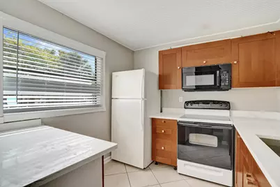 10585 Royal Palm Boulevard #10585, Coral Springs, FL 33065 - Photo 5