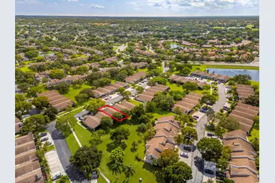 15725 Woodgate Court #C, Sunrise, FL 33326 - Photo 3
