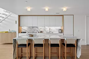 1040 Biscayne Blvd, Miami, FL 33132 - Photo 5