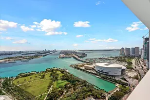 1040 Biscayne Blvd, Miami, FL 33132 - Photo 1