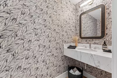 1040 Biscayne Boulevard #4002, Miami, FL 33132 - Photo 21