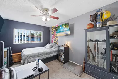 4702 Holly Lake Drive, Greenacres, FL 33463 - Photo 23