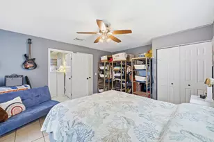 4702 Holly Lake Dr, Greenacres, FL 33463 - Photo 15