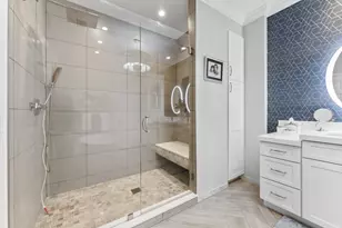 352 NE 7th Ave, Fort Lauderdale, FL 33301 - Photo 23