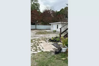 2206 Delaware Avenue, Fort Pierce, FL 34950 - Photo 23