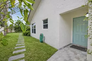 202 SW 29th Ave, Delray Beach, FL 33445 - Photo 5
