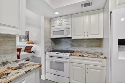 4205 Birchwood Drive, Boca Raton, FL 33487 - Photo 23