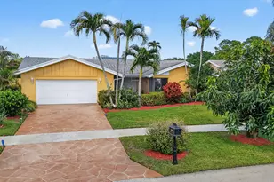 4205 Birchwood Dr, Boca Raton, FL 33487 - Photo 3