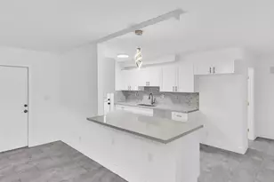 7430 Kimberly Blvd, North Lauderdale, FL 33068 - Photo 19