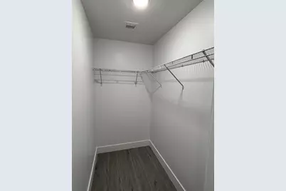 2210 W 5th Way, Hialeah, FL 33010 - Photo 15