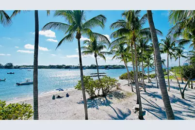 176 E 24th Street, Riviera Beach, FL 33404 - Photo 29