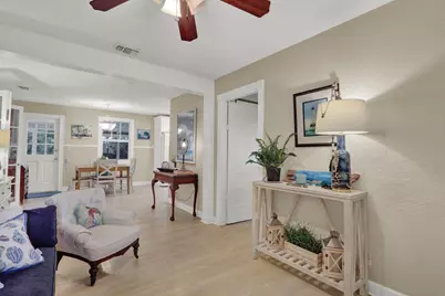 176 E 24th Street, Riviera Beach, FL 33404 - Photo 3