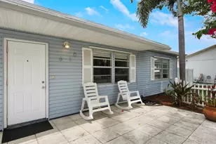 601 N Pennock Ln, Jupiter, FL 33458 - Photo 3