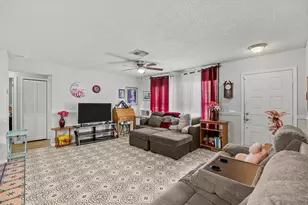 949 SE Breakwater Ave, Port Saint Lucie, FL 34983 - Photo 3