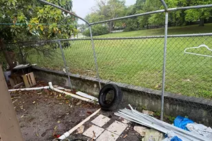 6019 Hayes St, Hollywood, FL 33024 - Photo 13